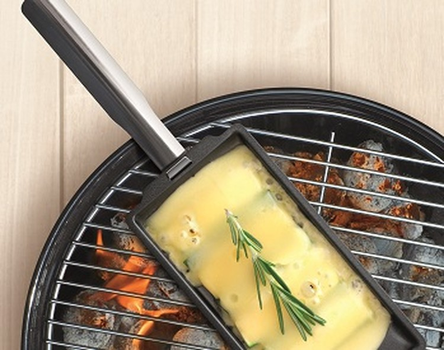 Raclette Grillpfännchen mit Schaber